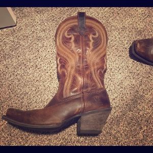 Women's Ariat Cowboy boots
